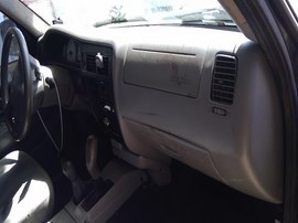 2001 TOYOTA TACOMA, BLACK, SR5 MODEL, EXTD CAB, 3.4L, AT,  4WD. Z26380